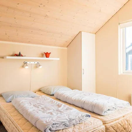 Tranquil With And Sauna-by Traum
